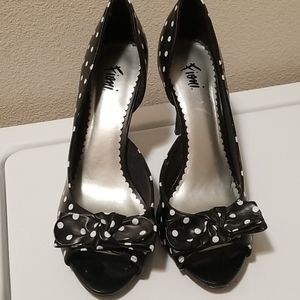 High heel shoes